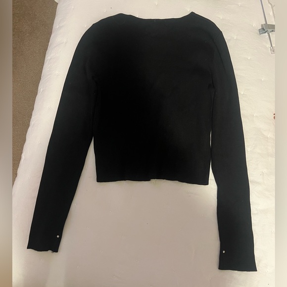 Black Cropped Calvin Klein Sweater - Picture 3 of 4